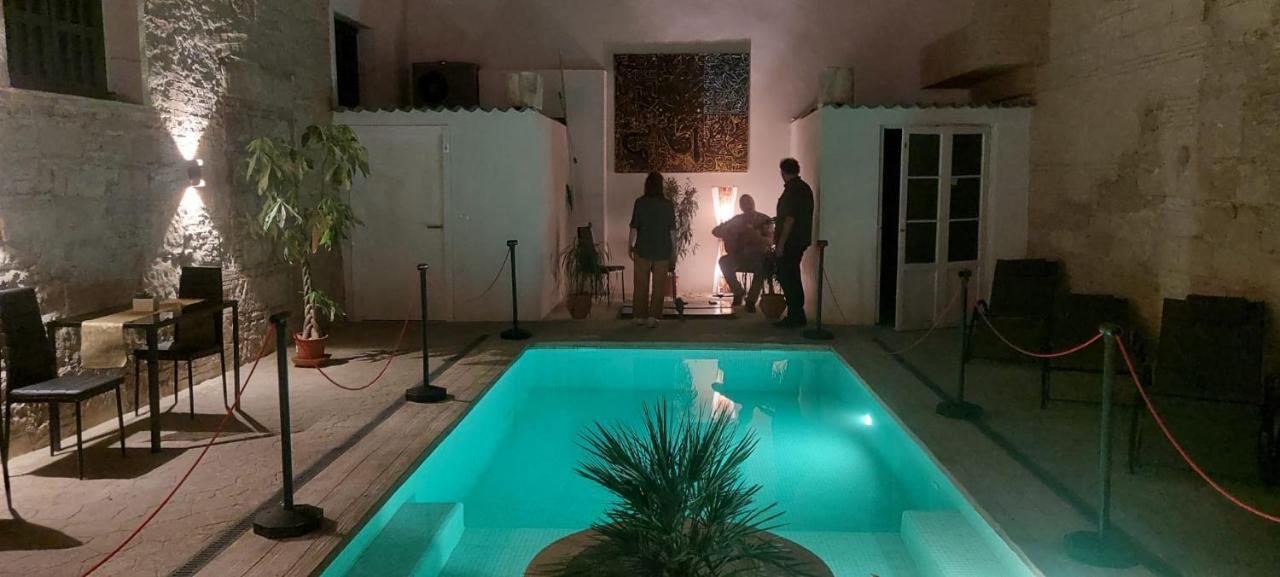 Azafran Jerez Estudio Jerez de la Frontera Exterior foto